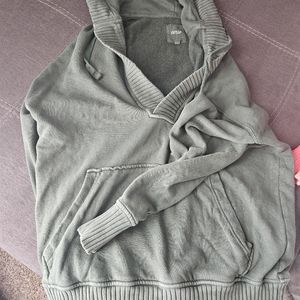 Hunter green hooded aerie sweatshirt